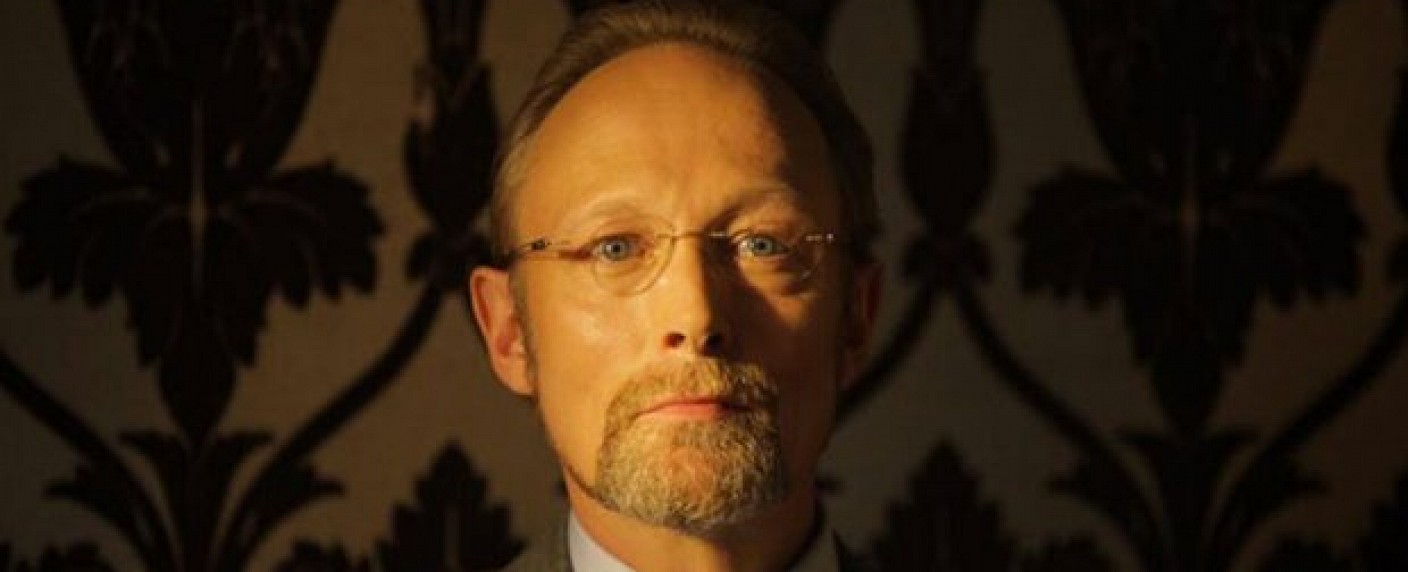 „Sherlock“: Lars Mikkelsen übernimmt Rolle in Staffel 3 – „Kommissarin Lund“-Darsteller spielt Holmes-Gegner – Bild: BBC