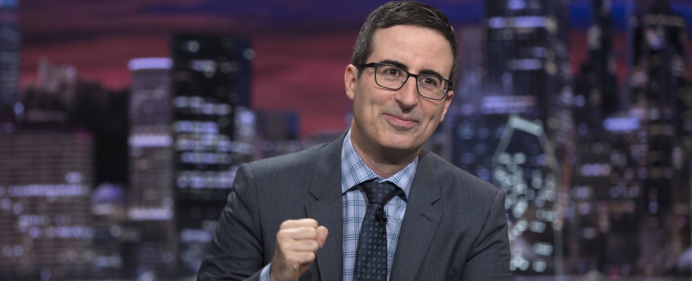Emmys 2020: „Last Week Tonight“, „Saturday Night Live“ und „RuPaul’s Drag Race“ räumen ab – Die Gewinner in den Variety- und Show-Kategorien – Bild: HBO/​Eric Liebowitz
