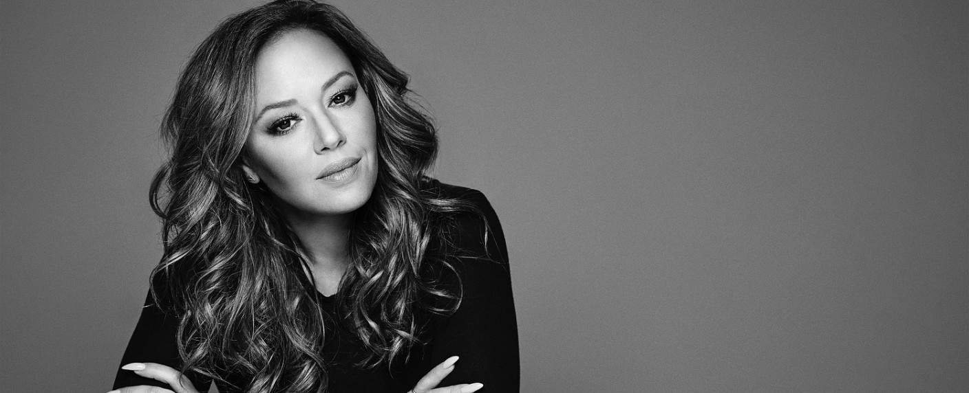 Leah Remini mit Hauptrolle in FOX-Comedy-Pilot – Sender setzt weiter auf bekannte Namen für Comedy-Projekte – Bild: © 2017 A+E Networks, LLC. /​ A&E