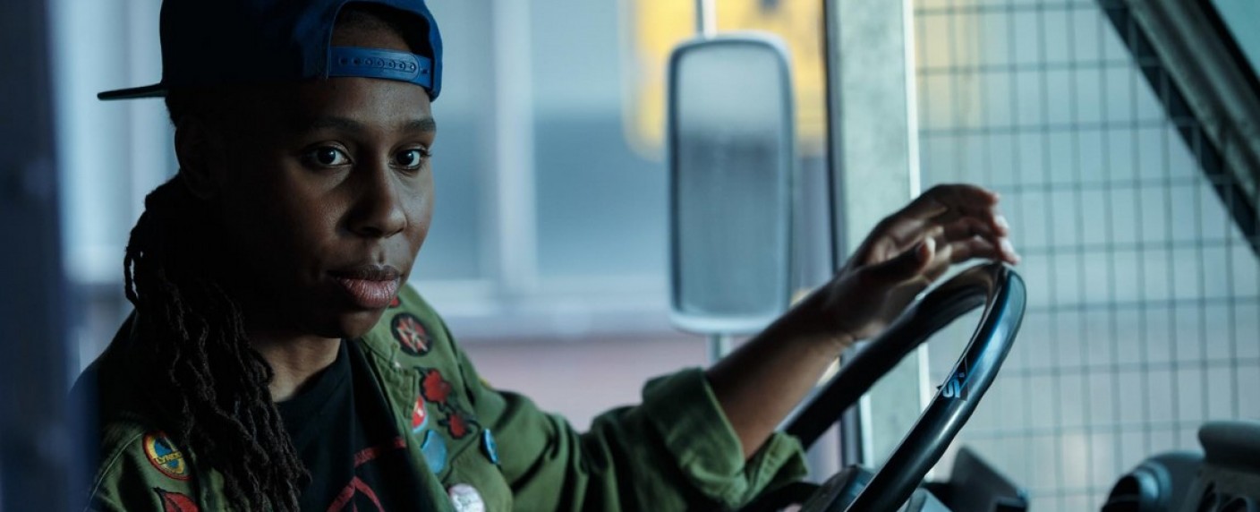 „Grey’s Anatomy“: „Master of None“-Star spielt Catherines Schülerin – Prominenter Neuzugang in der 21. Staffel – Bild: Warner Bros.