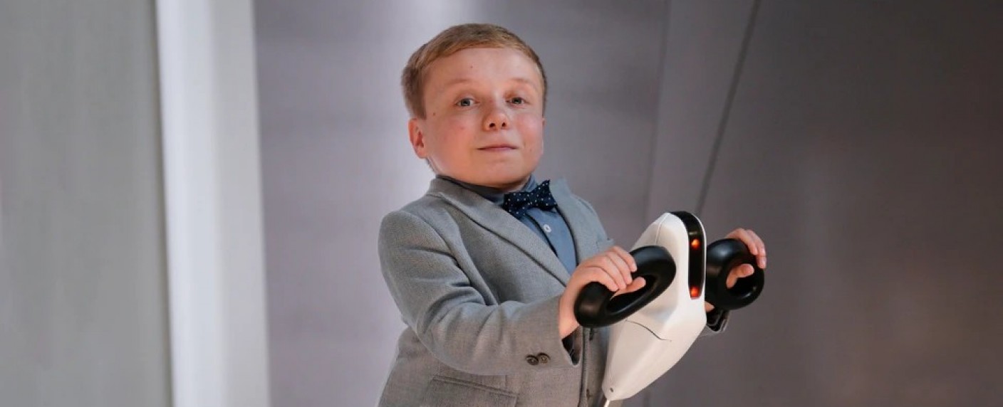 „Doctor Who“: Staffel 14 bringt „größten Alptraum“ für den Timelord – Kinderstar Lenny Rush und Alt-Kompagnon Bonnie Langford verpflichtet – Bild: BBC