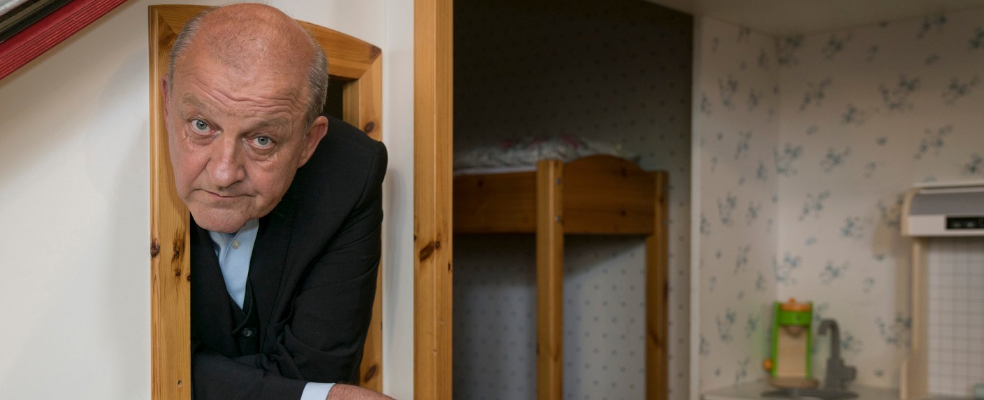 Quoten: ZDF punktet mit „Wilsberg“ und WM, „Superstar“ und „Sportschau“ zugkräftig – „Take Me Out“ auch als Wiederholung stark – Bild: ZDF/​Thomas Kost