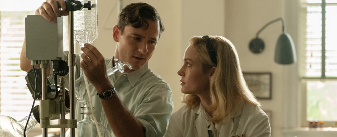 [UPDATE] „Eine Frage der Chemie“: Trailer zur neuen Serie mit Brie Larson – Ab Herbst auf Apple TV+ – Bild: Apple TV+