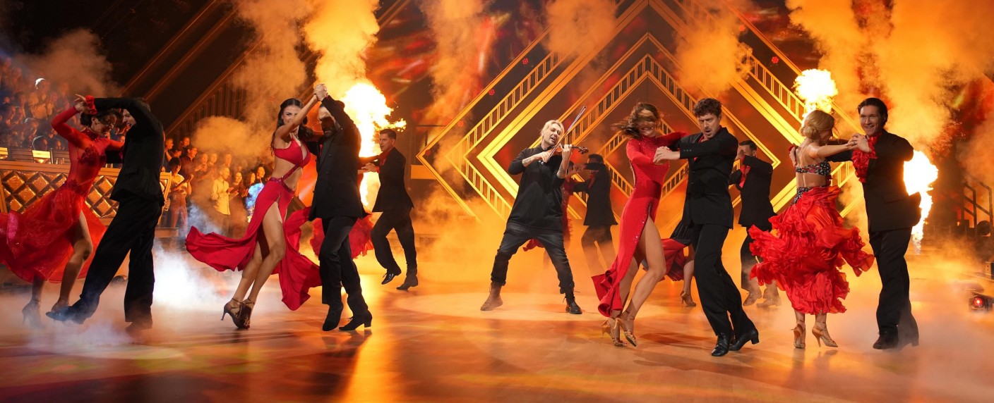 Quoten: „Let’s Dance“-Auftaktshow schlägt „The Voice Kids“-Rückkehr deutlich – ZDF-Krimis insgesamt stark, Fußballspiel der Frauen-Nationalmannschaft außen vor – Bild: RTL/​Stefan Gregorowius
