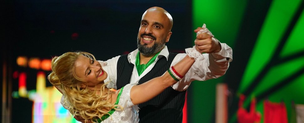 „Let’s Dance“: Abdelkarim und Kathrin Menzinger schieden als zweites Tanzpaar aus. – Bild: RTL/Stefan Gregorowius