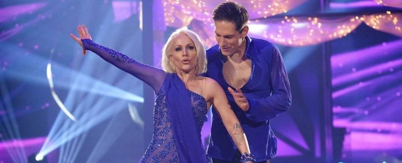 Unfreiwilliges Aus bei „Let’s Dance“: Michelle muss aufgeben – Zweite Chance für ausgeschiedene Caroline Bosbach – Bild: RTL/​Stefan Gregorowius