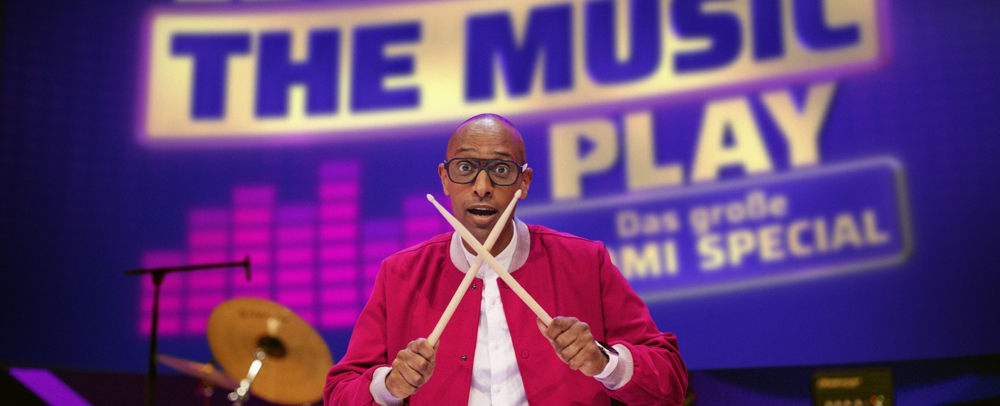 Quoten: „Let the music play“ mit erfolgreichem Primetime-Ausflug, Staffeltief für „Ninja Warrior“ – „ZDF Magazin Royale“ und „heute-show“ glänzen, „Die Superzwillinge“ floppen vollends – Bild: Sat.1/​Stefan Neumann