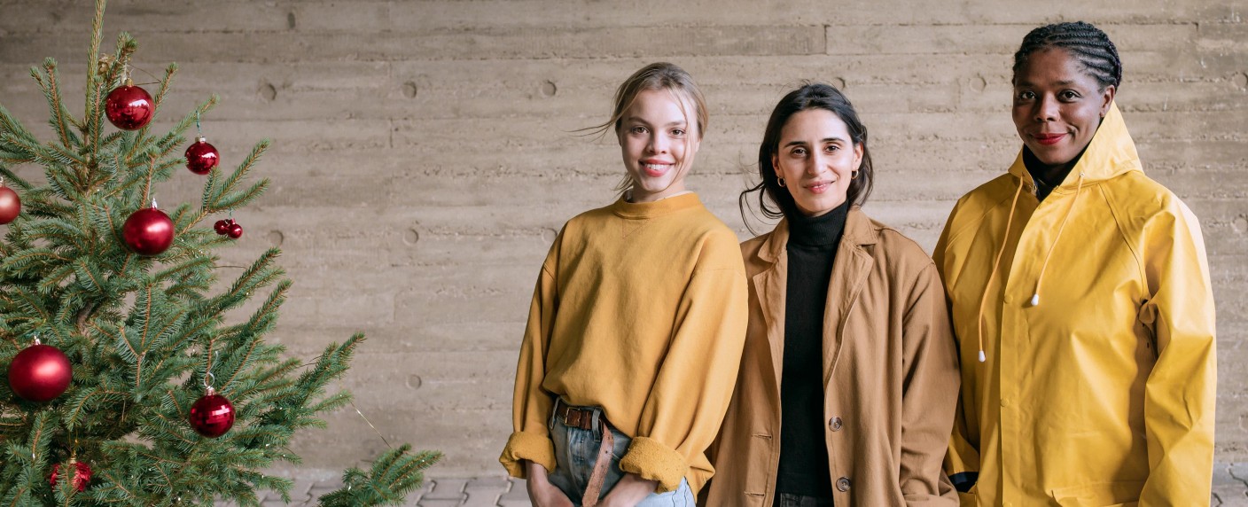 [UPDATE] ZDFneo-Corona-Serie „Liebe. Jetzt!“ wird als „Christmas Edition“ fortgesetzt – Comedyserie mit Lea Zoë Voss und Maryam Zaree – Bild: ZDF/​Kirstin Schmitt