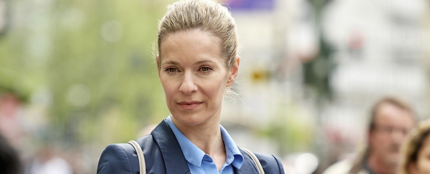 Lisa Martinek („Die Heiland“) überraschend verstorben – Schauspielerin wurde nur 47 Jahre alt – Bild: ARD/​Reiner Bajo