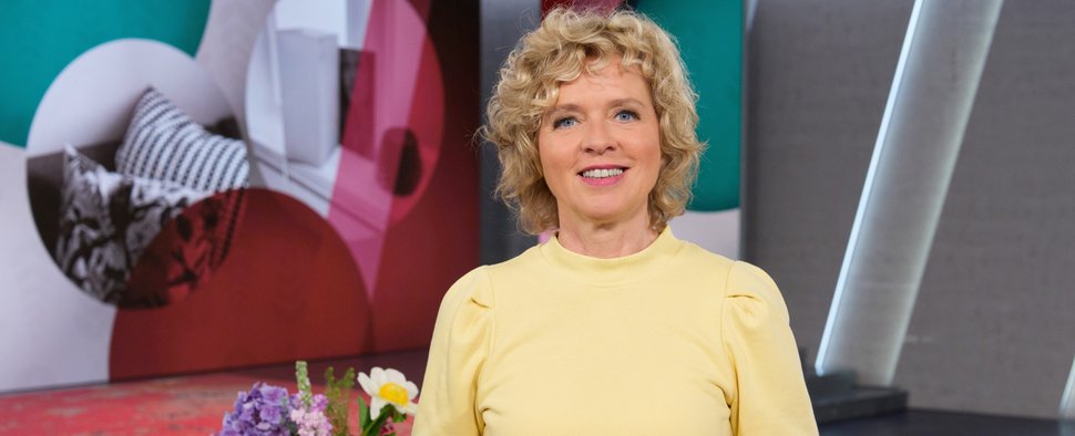 Lisa Ortgies moderiert „Frau tv“ seit 1997 – Bild: WDR/Annika Graeff