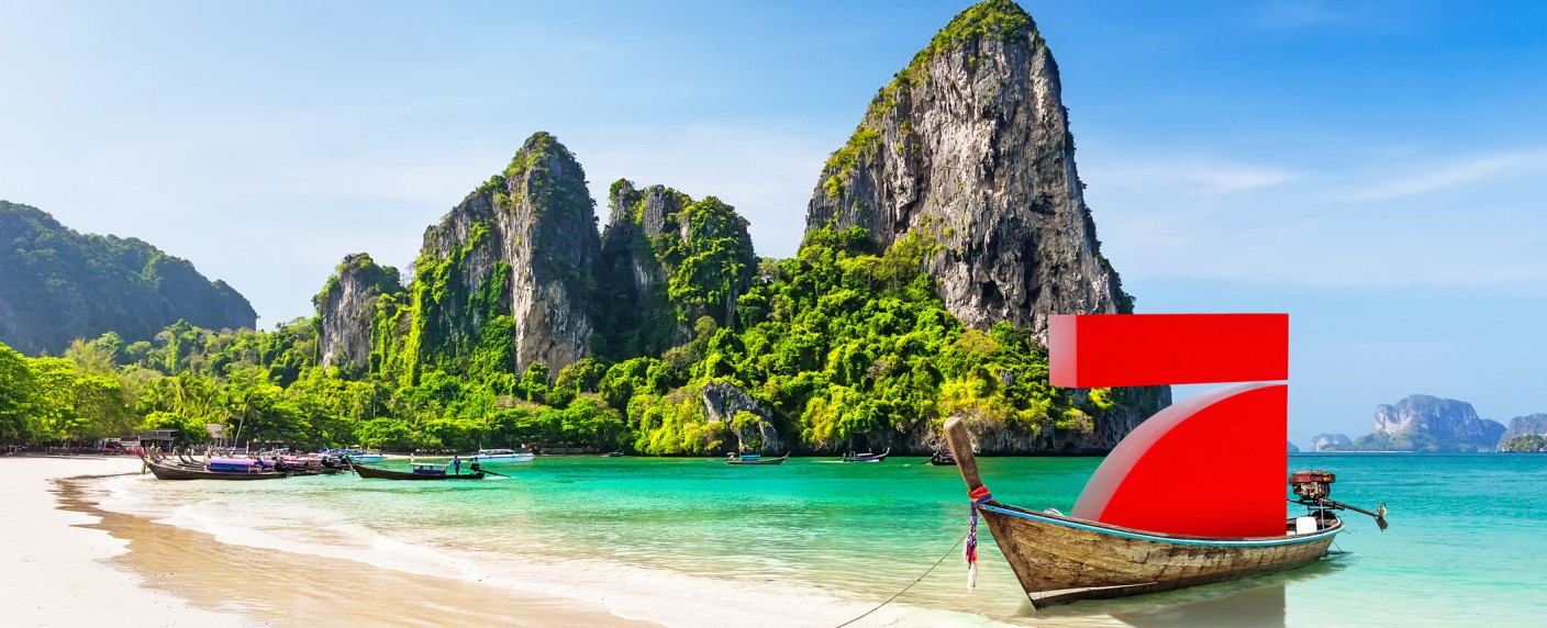 „Traveltainment“ statt Filme: Wann sich ProSieben von seinen Sonntags-Blockbustern trennt – Mit Verona Pooth, Wigald Boning, Thomas Hayo und Co. in ferne Länder – Bild: ProSieben/​Adobe Stock/​Johannes Müller