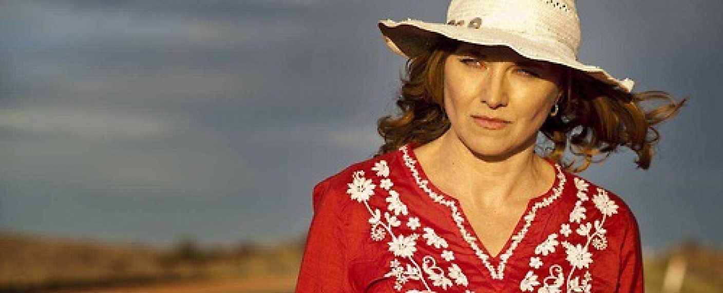 Lucy Lawless und Stuart Townsend in zweiter „Salem“-Staffel – Oliver Bell und Joe Doyle neu im Hauptcast – Bild: ABC1