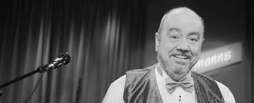 [UPDATE] Kabarettist Ludger Stratmann ist tot – 73-jähriges Ruhrpott-Urgestein erlitt Herzinfarkt – Bild: WDR/​Dirk Borm