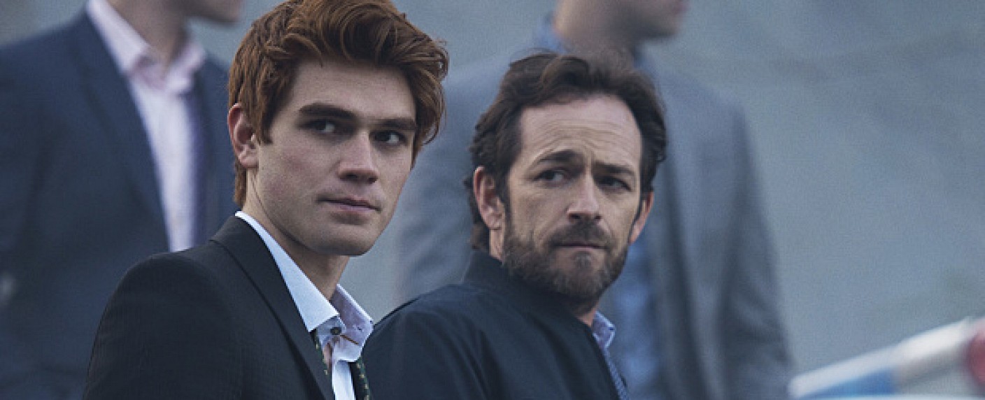„Riverdale“: Trailer zur vierten Staffel und Fred Andrews Tod – Staffelauftakt „In Memoriam“ verabschiedet verstorbenen Luke Perry – Bild: The CW