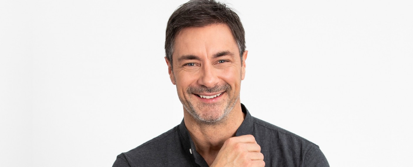 „DSDS“: Marco Schreyl kehrt nach zehn Jahren als Moderator zurück – Vertrautes „DSDS“-Gesicht wird Liveshows präsentieren – Bild: RTL/​Bernd-Michael Maurer