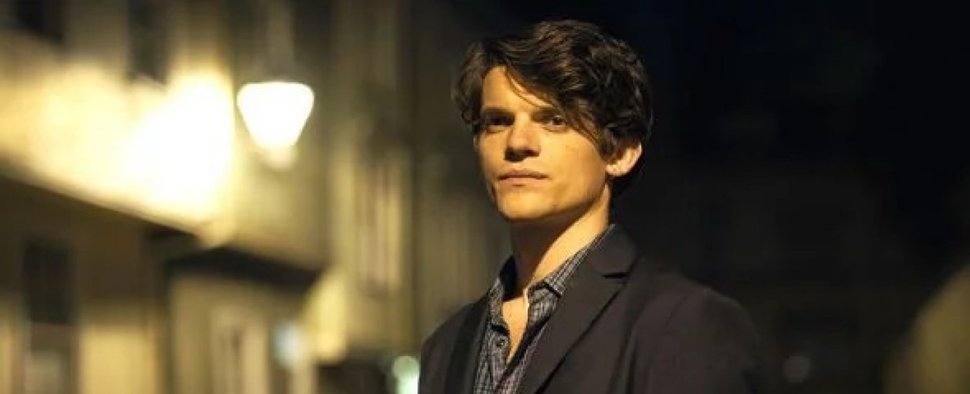 Marcus (Edward Bluemel), „A Discovery of Witches“ (2x08) – Bild: Sky One