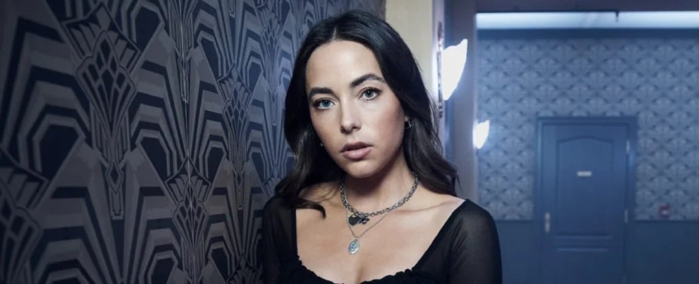 „NCIS: Origins“ findet weibliche Hauptdarstellerin und Besetzung für Gibbs’ Mentor – „Navy CIS“-Prequel um die Ankunft von Gibbs beim NCIS – Bild: Freeform