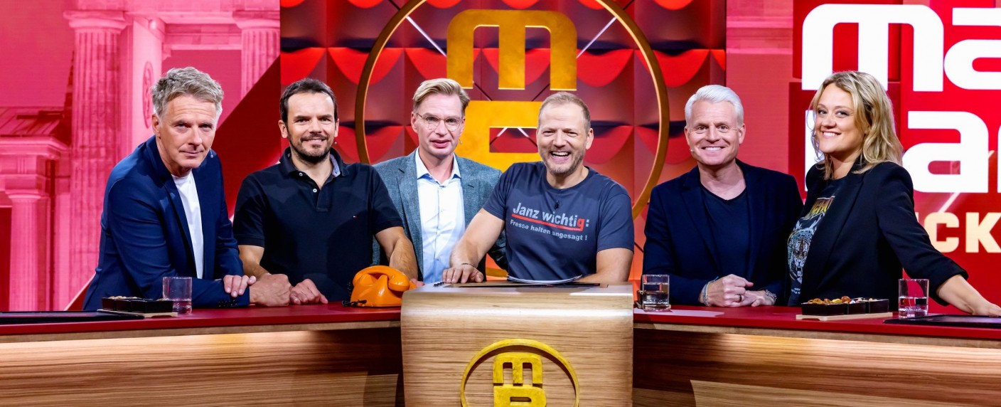 Quoten: Mario Barth dreht auf, Nora Tschirner geht baden – Auch „The Taste“ legt zu, „SOKO Wismar“ vor ARD-Drama „Kalt“ – Bild: RTL/​Sebastian Drüen