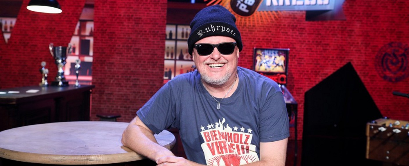 Markus Krebs lädt in die „Witzearena“: Neue RTL-Comedyshow – Neues Format mit Duisburger Witze-König – Bild: MG RTL D /​ Stefan Gregorowius