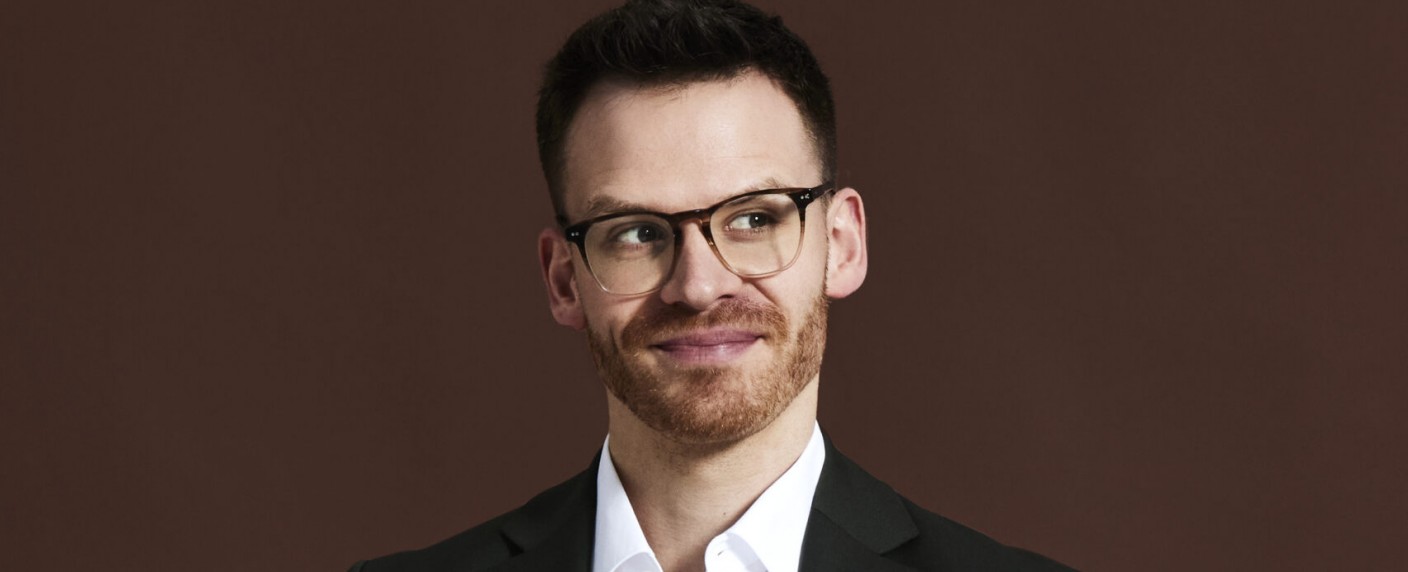 [UPDATE] „Frank am Freitag“: Martin Frank erhält eigene Comedyshow im BR – Erste eigene Show des preisgekrönten Kabarettisten – Bild: BR/​Andreas Kusy