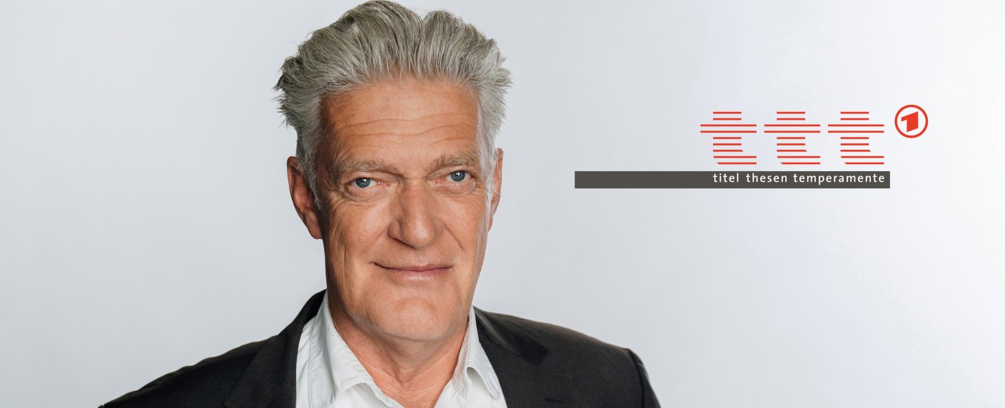 [UPDATE] Max Moor verabschiedet sich von „ttt – titel thesen temperamente“ nach 17 Jahren – Moderator verlässt ARD-Kulturmagazin am kommenden Sonntag – Bild: ARD/​Herby Sachs