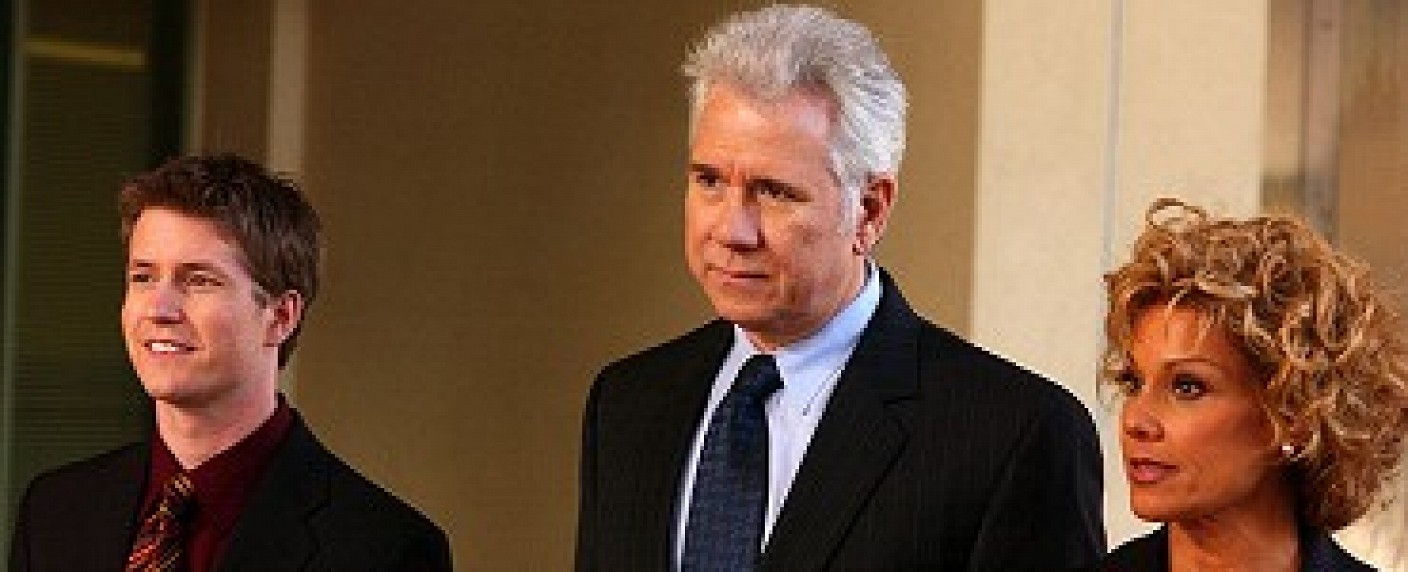 „Ein Fall für McBride“: Späte Deutschlandpremiere der Filmreihe – John Larroquette als Rechtsanwalt – Bild: Hallmark Channel