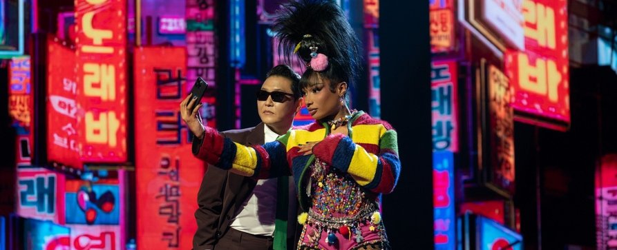 „Kpopped“: Neue Musikshow verbindet westliche Musikstars mit K-Pop – Musik-Prominenz gibt ihren Hits koreanischen Anstrich – Bild: Juhan Noh/​Courtesy of Apple