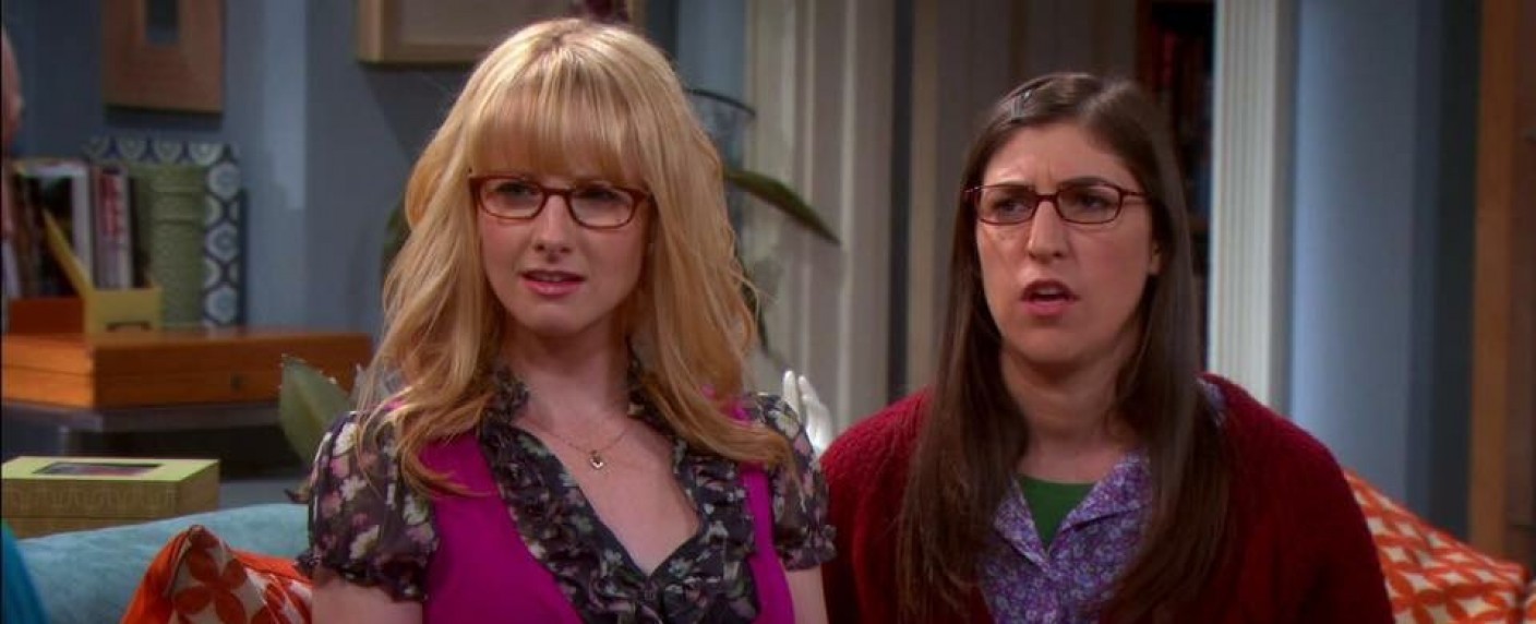 [UPDATE] „The Big Bang Theory“: In dieser Serie treffen sich alte Kolleginnen wieder – Melissa Rauch und Mayim Bialik stehen gemeinsam vor der Kamera – Bild: Warner Bros TV