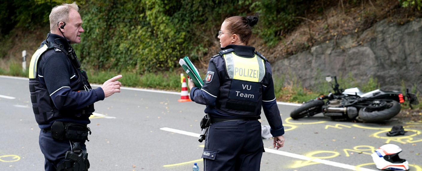 „Mensch Polizist“ geht nach langer Pause weiter – Reportagereihe über Polizeialltag bei RTL Zwei – Bild: RTL Zwei/​Karsten Scheuren