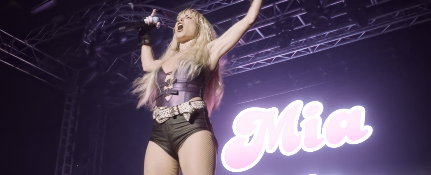 Das heiße „DSDS“-Gerücht: Verstärkt dieser Mallorca-Star die Jury? – Mia Julia soll in intensiven Verhandlungen mit RTL sein – Bild: ZDF/​Jasper Engel