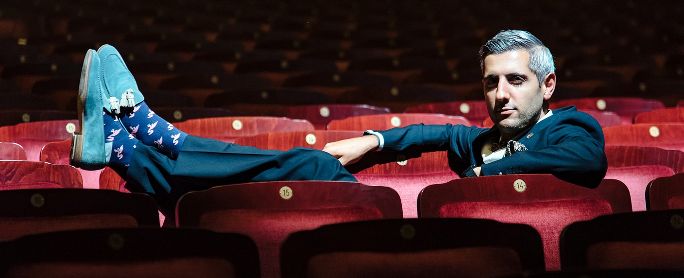 „Der deutsche Michel“: NDR startet neues Late-Night-Format mit Abdollahi – „Wunderwelt der Gene“ mit Olivia Jones – Bild: NDR/​Asja Caspari