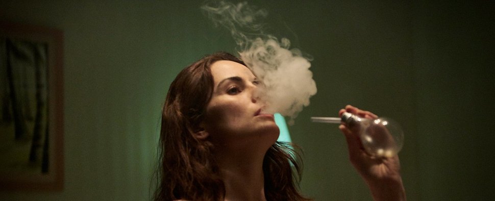 Michelle Dockery als Letty in „Good Behavior“ – Bild: 2016 Turner Broadcasting System, Inc. A Time Warner Company. All Rights Reserved.