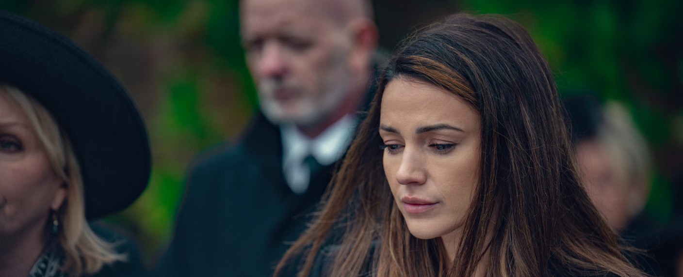 „In ewiger Schuld“-Star Michelle Keegan im neuen Thrillerdrama „The Blame“ – Britische Miniserie mit Douglas Booth („Sandman“) für ITV in Arbeit – Bild: Netflix