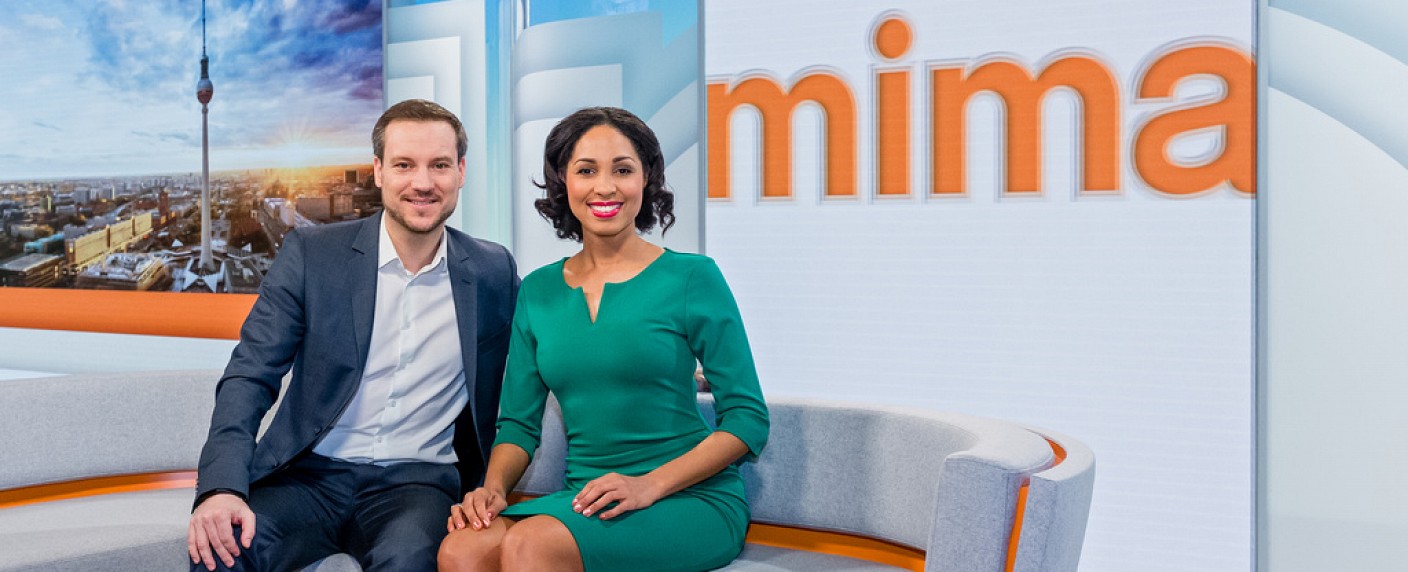 „ZDF-Mittagsmagazin“: Erster Blick ins Berliner Studio – Neustart am 3. April mit Jana Pareigis als Moderatorin – Bild: ZDF/​Svea Pietschmann