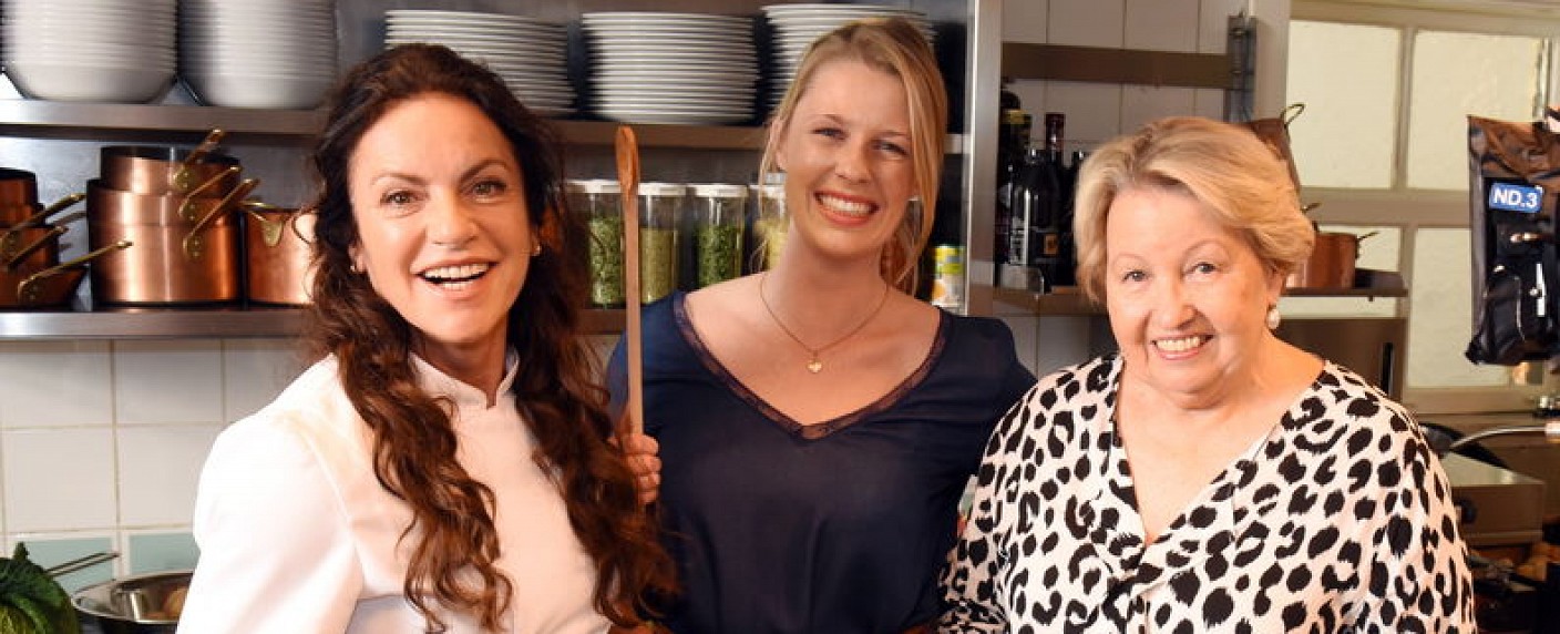 „München Grill“: Fortsetzung von „Moni’s Grill“ ab April im BR – Christine Eixenberger wird neue Geschäftsführerin – Bild: BR/​mecom fiction GmbH/​Günther Reisp