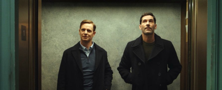 „CIA“: Der Spion und der Erbsenzähler – Review – Im jüngsten „FBI“-Spin-Off geben Tom „Lucifer“ Ellis und Nick „Chicago Med“ Gehlfuss routiniert gegensätzliche Agenten – Bild: CBS