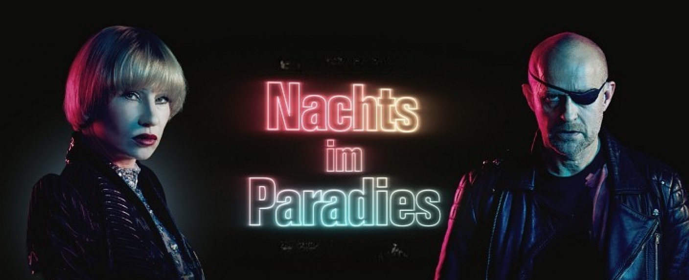 „Nachts im Paradies“: Verspätete Deutschlandpremiere für Serie mit Lea Drinda und Jürgen Vogel – Adaption einer ambitionierten Graphic Novel – Bild: Canal+