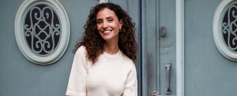 Nadine Menz steigt als Naomi bei „Unter uns“ ein – Bild: RTL/Sebastian Meyer