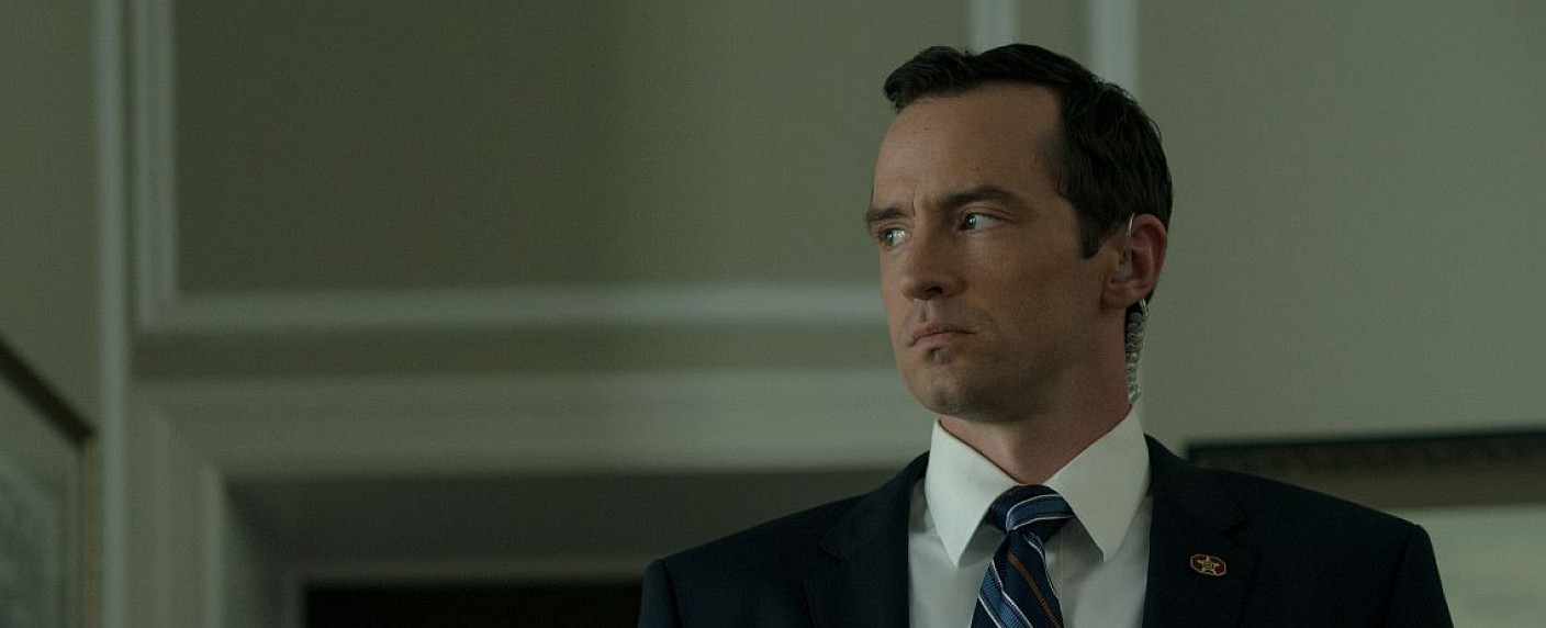 „Gotham“ verpflichtet seinen Mr. Freeze – Frank Underwoods Bodyguard aus „House of Cards“ wird zum Bösewicht – Bild: Netflix