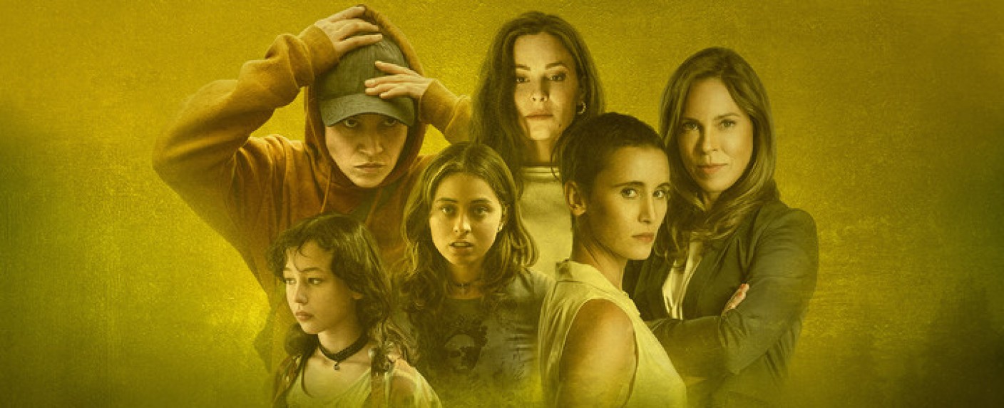 Serienevent zwischen den Jahren: ZDF verrät erste Pläne für Ende 2022 – Miniserie „Neuland“ mit Anneke Kim Sarnau und Franziska Hartmann – Bild: ZDF/​[F] Georges Pauly/​[M] Serviceplan