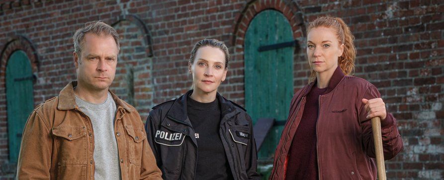 „Nord bei Nordwest“: Neue Folgen der beliebten ARD-Krimireihe als TV-Premiere in Sicht – Zwei neue Fälle für Hinnerk Schönemann, Jana Klinge und Marleen Lohse – Bild: NDR/Gordon Timpen „Nord bei Nordwest“: Neue Folgen der beliebten ARD-Krimireihe als TV-Premiere in Sicht – Zwei neue Fälle für Hinnerk Schönemann, Jana Klinge und Marleen Lohse – Bild: NDR/Gordon Timpen