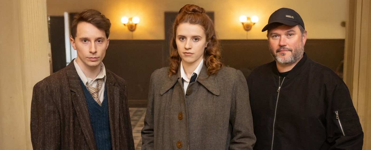 ARD produziert neues Dokudrama über die Nürnberger Prozesse – Francis Fulton-Smith, Wotan Wilke Möhring und Franz Dinda mit dabei – Bild: NDR/​Zeitsprung Pictures/​Márton Kállai