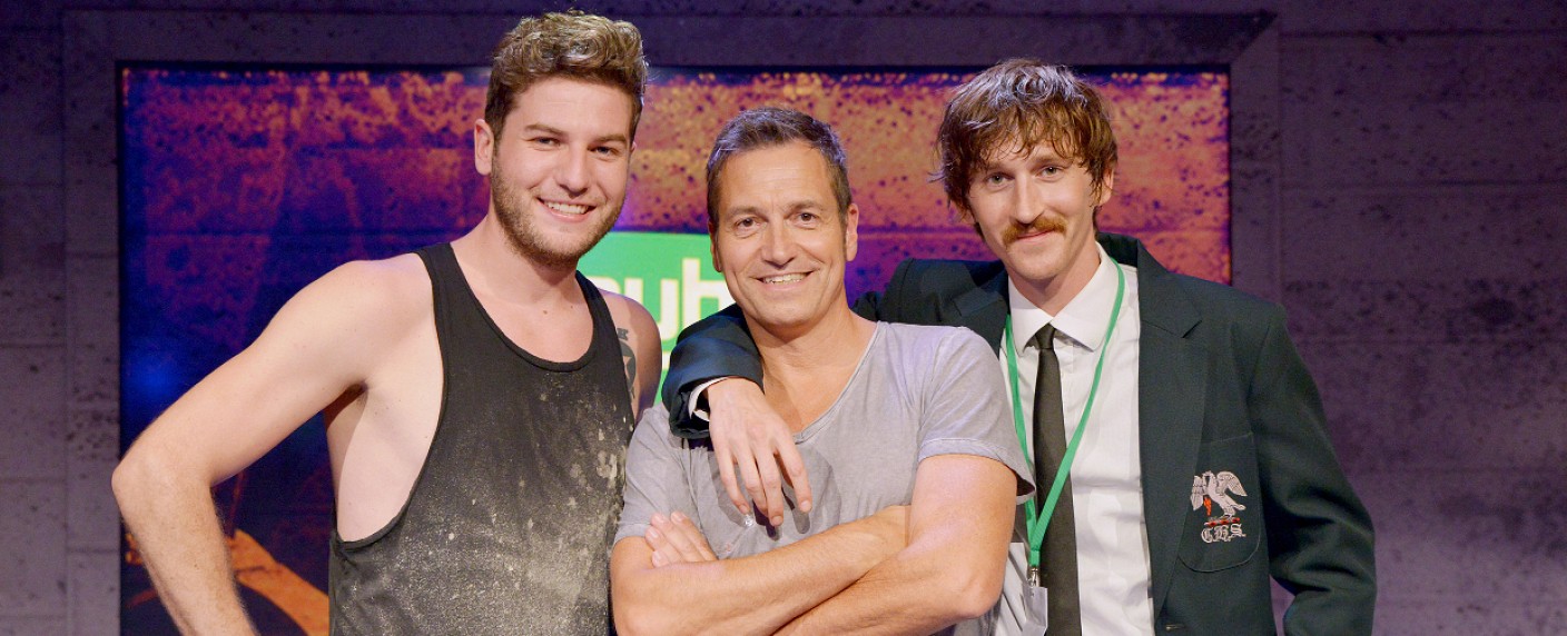„Nuhr ab 18“: Dritte Staffel der Nachwuchs-Comedyshow mit mehr Sendezeit – Neue Folgen mit Dieter Nuhr im Ersten – Bild: rbb/​Thomas Ernst