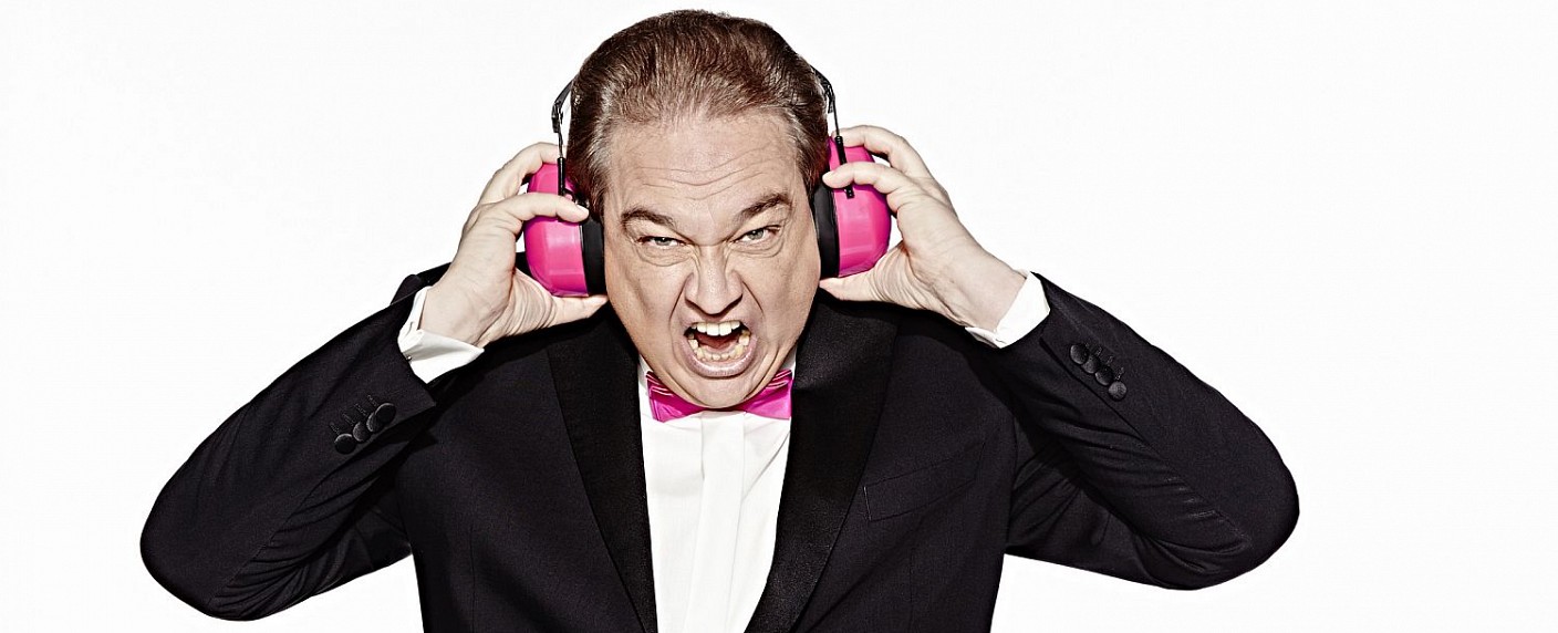 „Kalkofes Mattscheibe Rekalked“ kehrt Ende April zu Tele 5 zurück – Highlights aus dem Dschungelcamp und von Heidi Klum – Bild: Tele 5/​ Gert Krautbauer