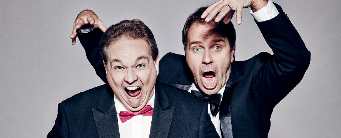 „SchleFaZ“: Kalkofe und Rütten ziehen ab heute wieder schlechte Filme durch den Kakao – Ausflug in die 90er mit „Spiceworld – Der Film“ – Bild: Tele 5/​G. Krautbauer