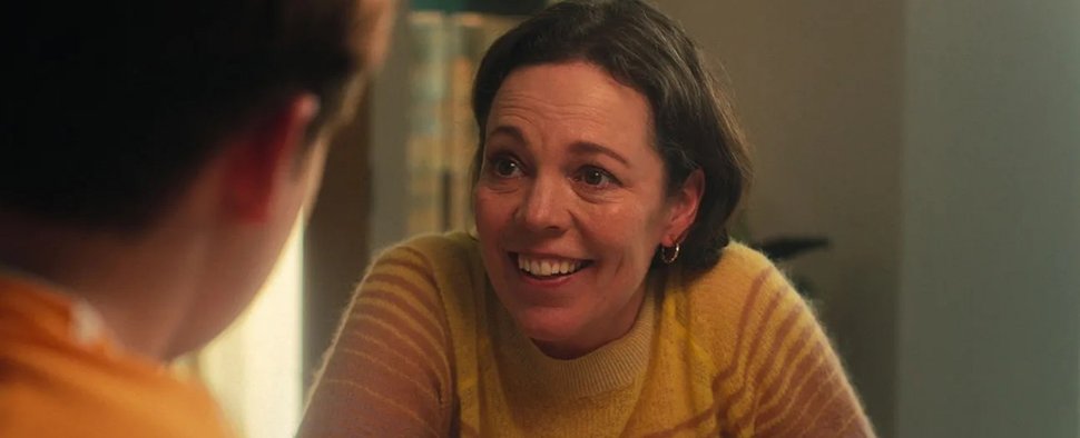 Olivia Colman als Nicks Mutter Sarah Nelson in „Heartstopper“ – Bild: Netflix
