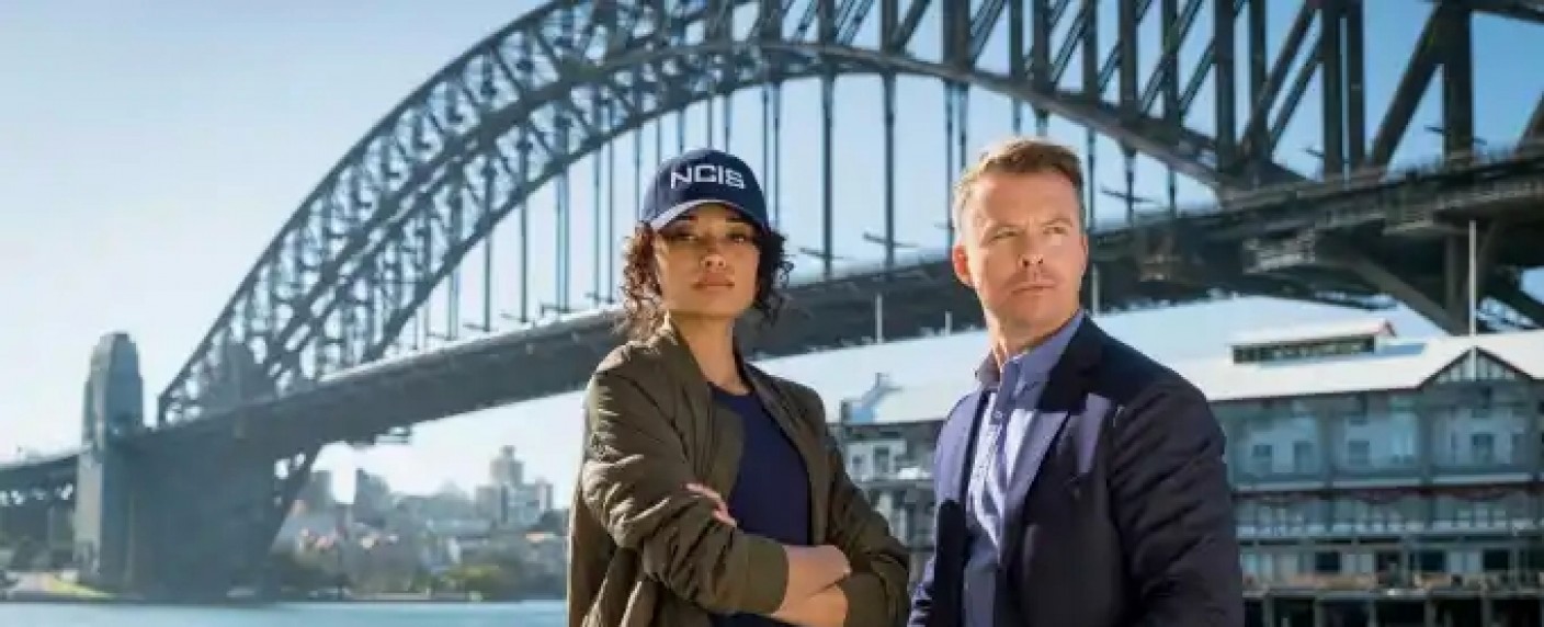 „NCIS Sydney“: Paramount+ verrät endlich genauen Termin der Deutschlandpremiere – Australisch-amerikanisches Team ermittelt in der jüngsten „Navy CIS“-Serie – Bild: Daniel Asher Smith/​Paramount+