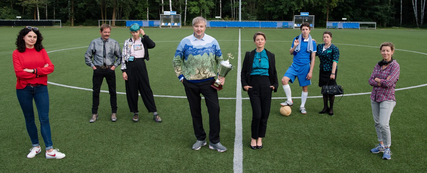 MDR bestellt drei neue Webserien für die ARD Mediathek – Humorvolle Ideen über das Leben auf dem Land – Bild: MDR/​Cine Impuls/​Anika Dollmeyer