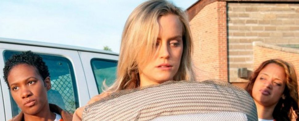 Piper (Taylor Schilling) kommt im Frauengefängnis von Litchfield an – „Orange is the New Black“ – Bild: Lionsgate TV/Netflix
