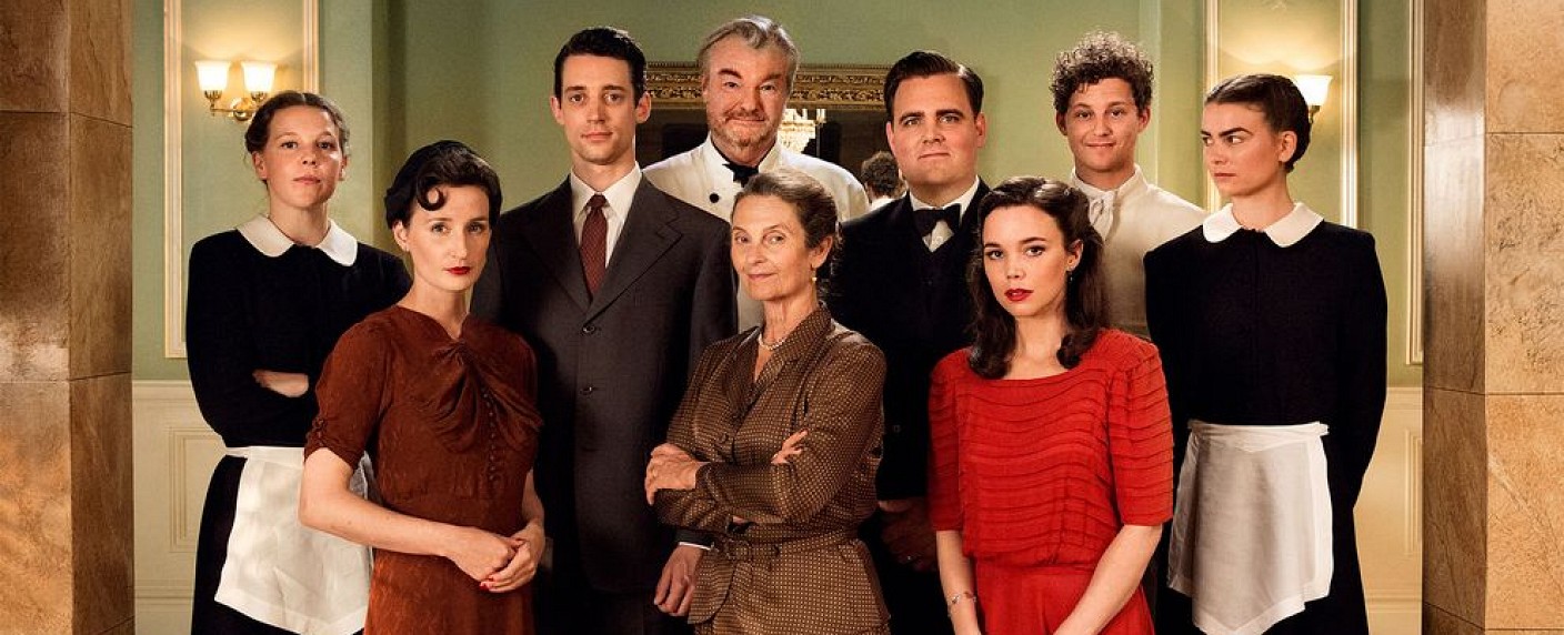 „The Restaurant“: Sat.1 Emotions zeigt schwedische Dramaserie – Familiengeführtes Restaurant nach Ende des Zweiten Weltkriegs – Bild: SVT